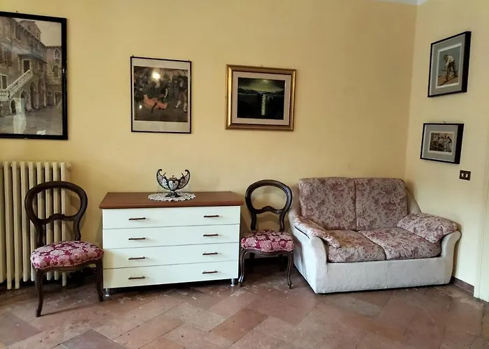 Gio's House Vintage Style 斯特雷萨