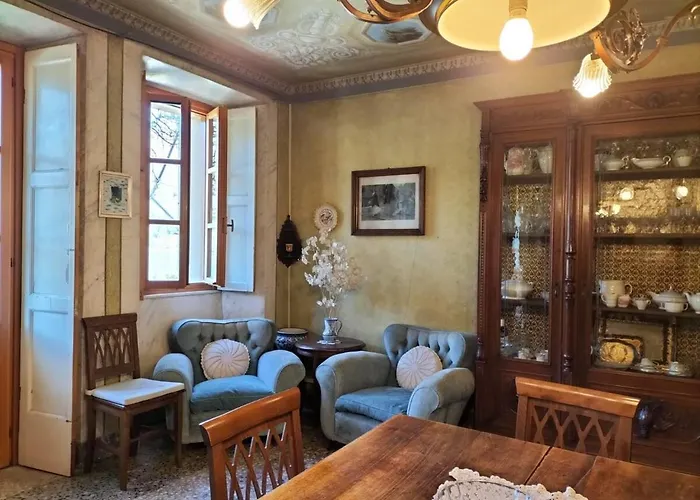 Gio's House Vintage Style