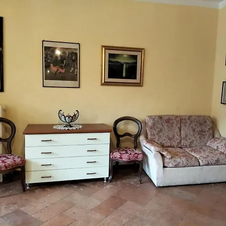 Gio's House Vintage Style Стреза